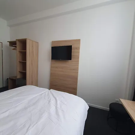 Akdeniz Ludwigsfelde